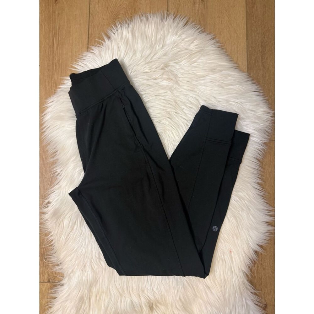 lululemon athletica Black Align Jogger Pants - Size 4